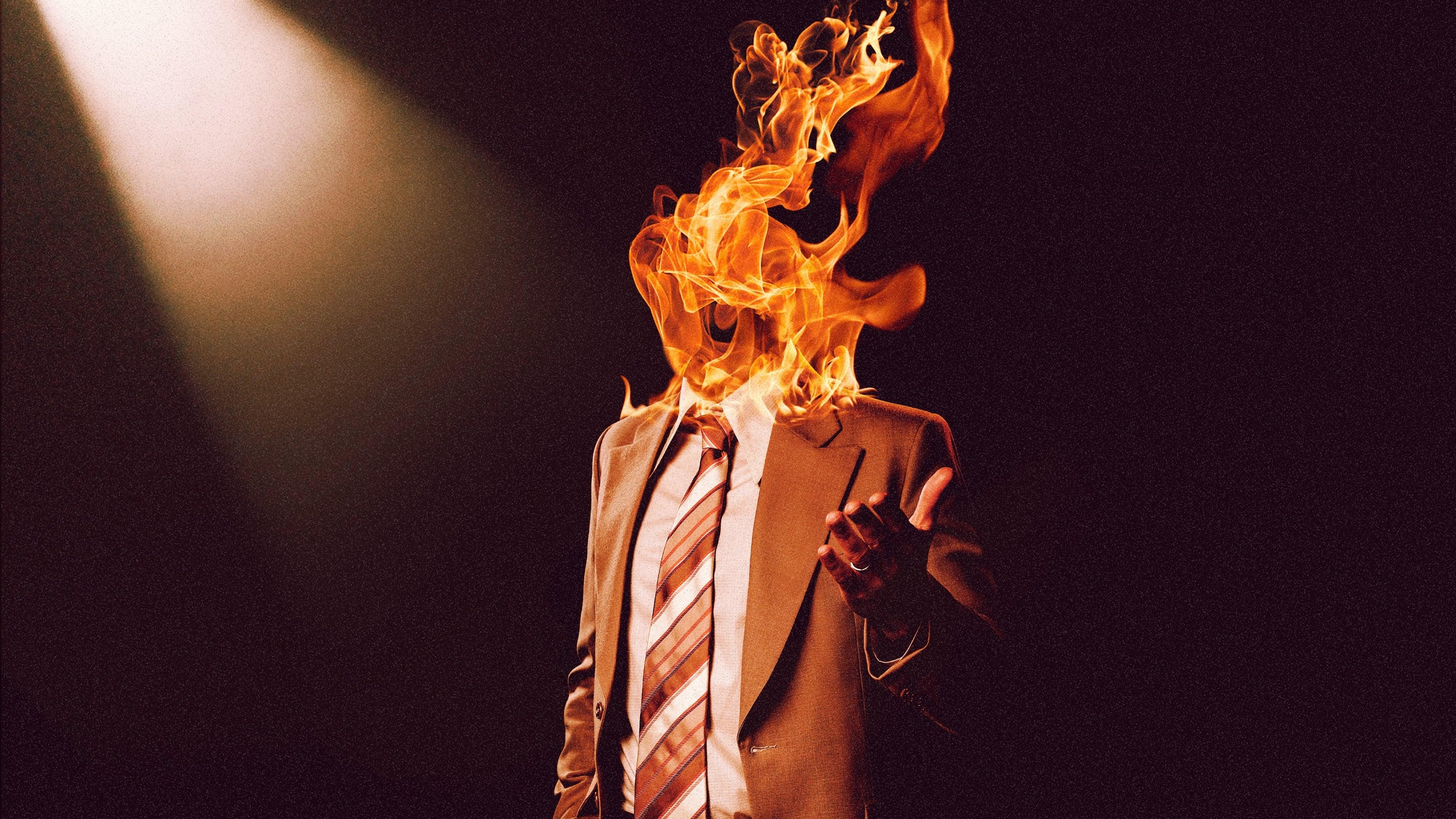 คืนนี้ผีมาคุย